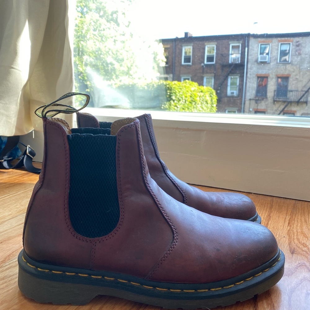 Maroon Dr. Martens 2976 Chelsea Boot